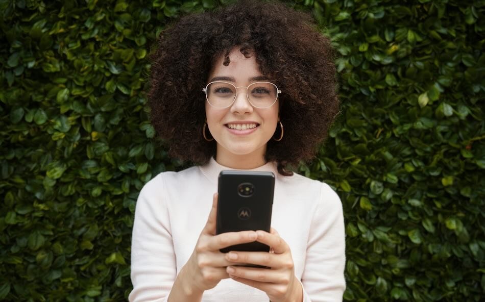 Free Motorola Government Smartphone
